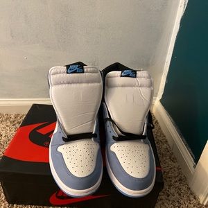 Fake Jordan 1 university blue